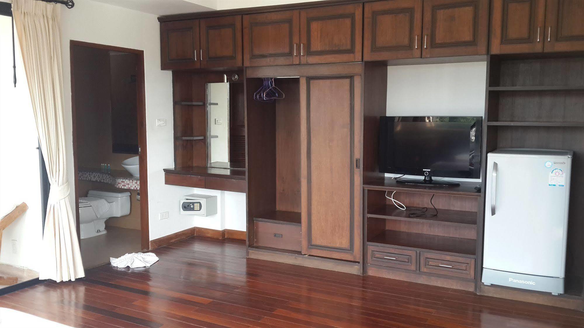 Chaweng Lakeview Condotel Koh Samui Dış mekan fotoğraf